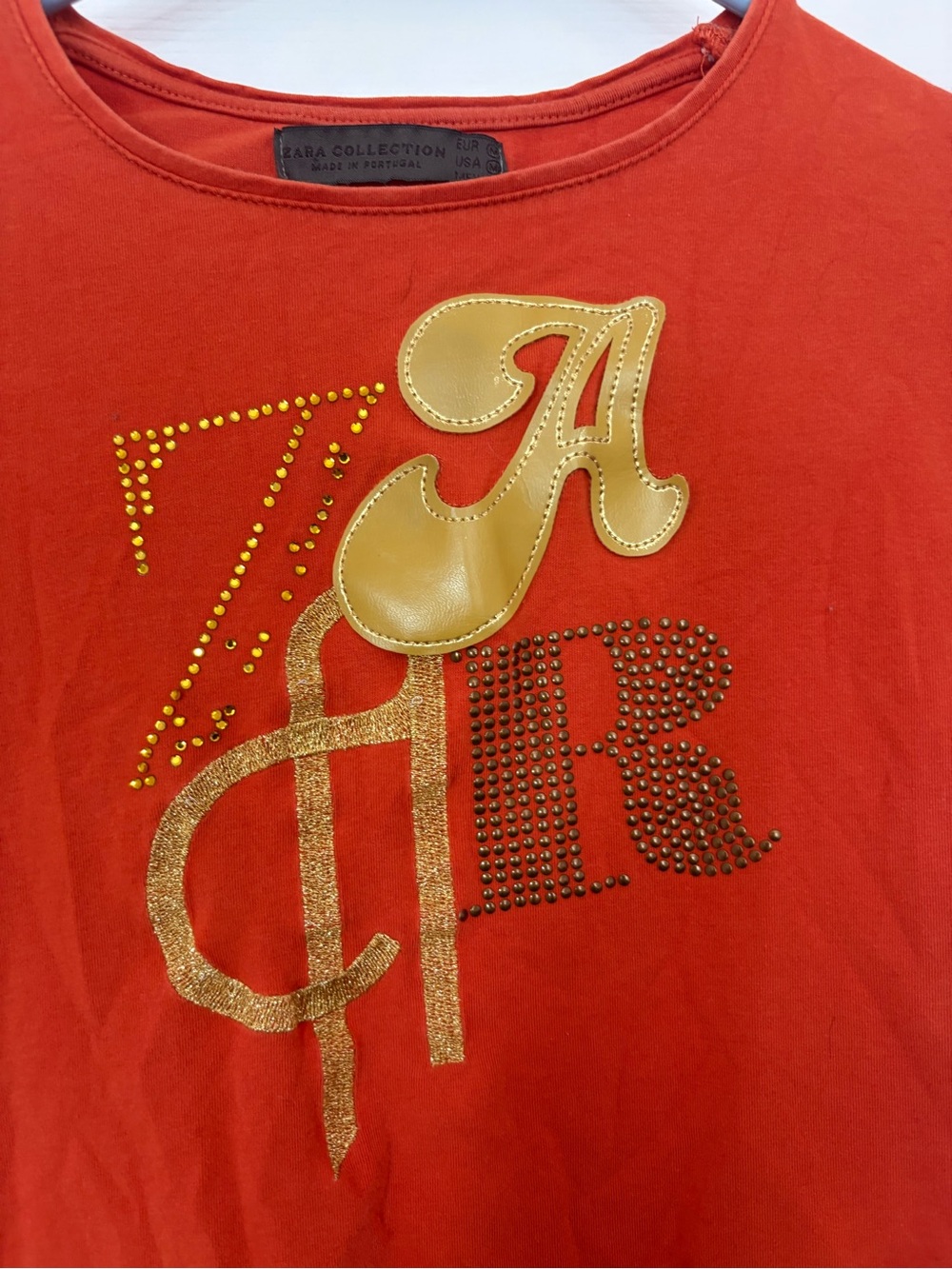 Zara Orange Short Sleeve Tee with Gold Appliqué - Picture 2 of 4